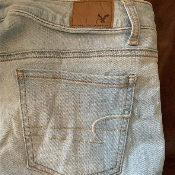 American Eagle Outfitters Denim - light wash american eagle jeans